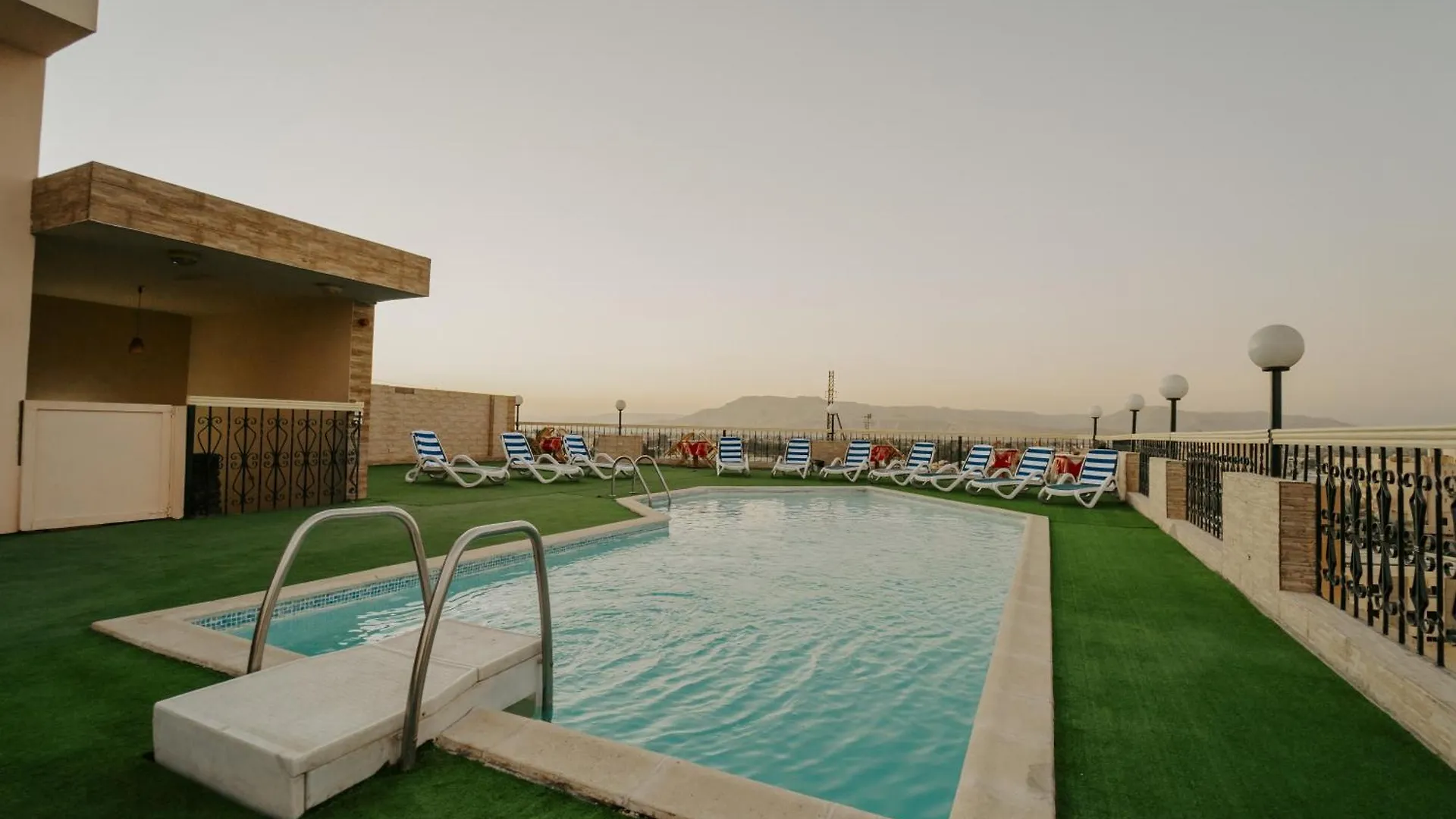 Queens Valley Hotel Luxor Egypt