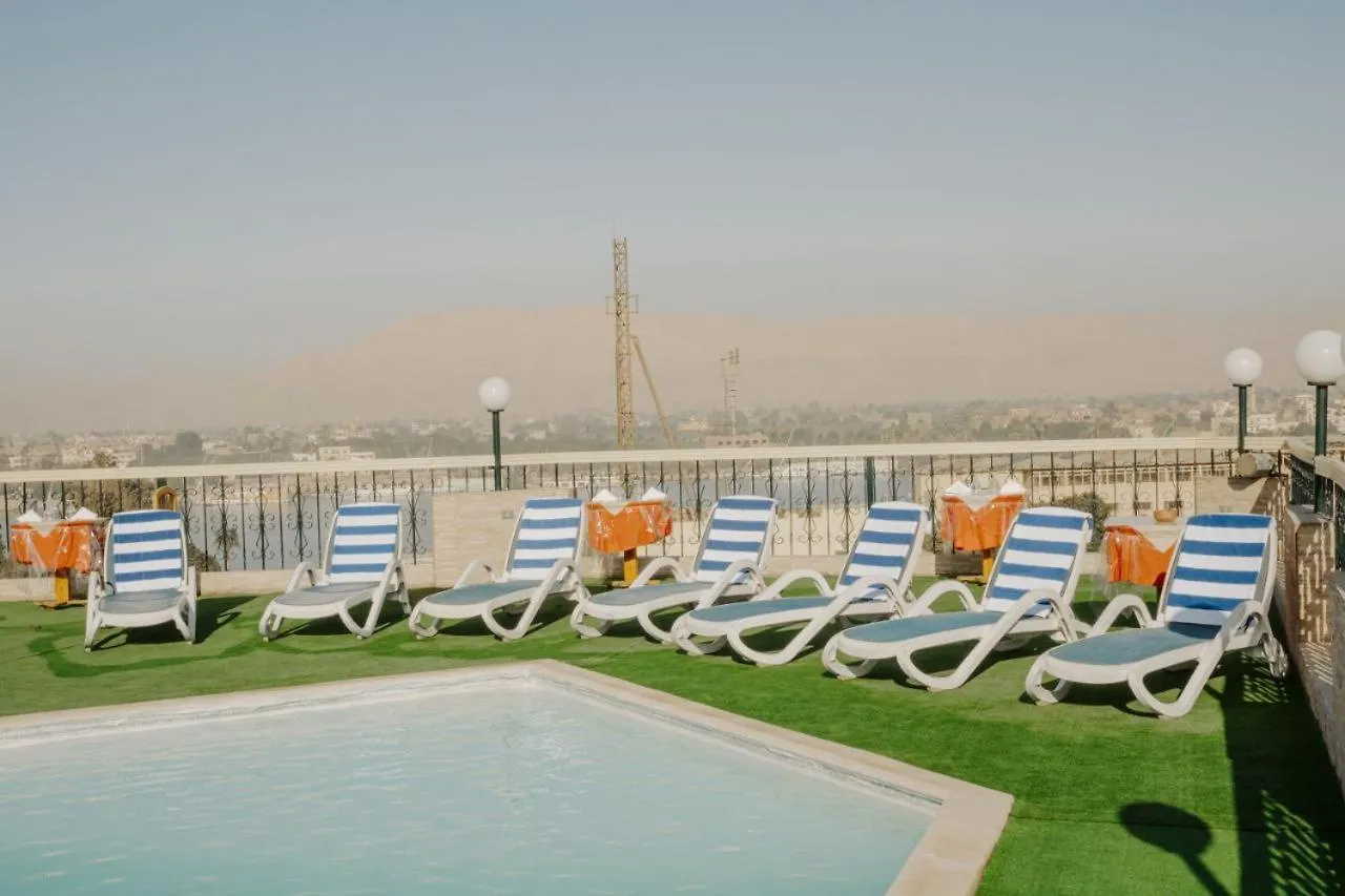 Queens Valley Hotel Luxor 3*,
