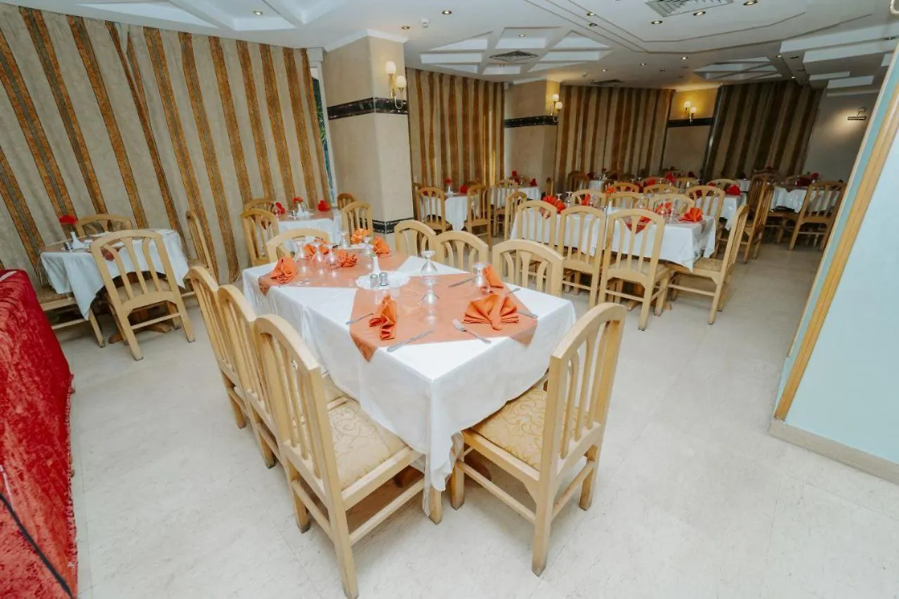 Queens Valley Hotel Luxor